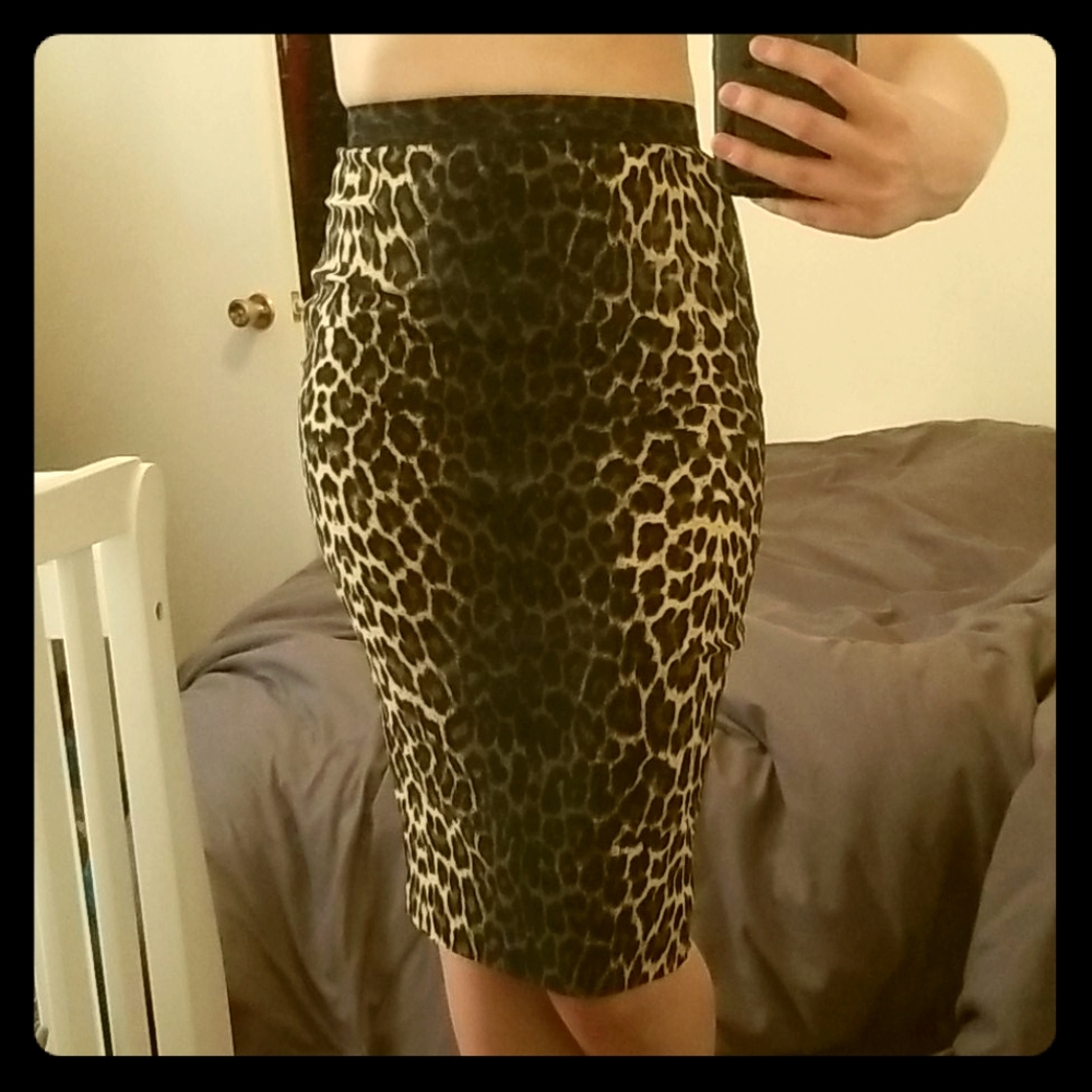 Panthera wiggle skirt